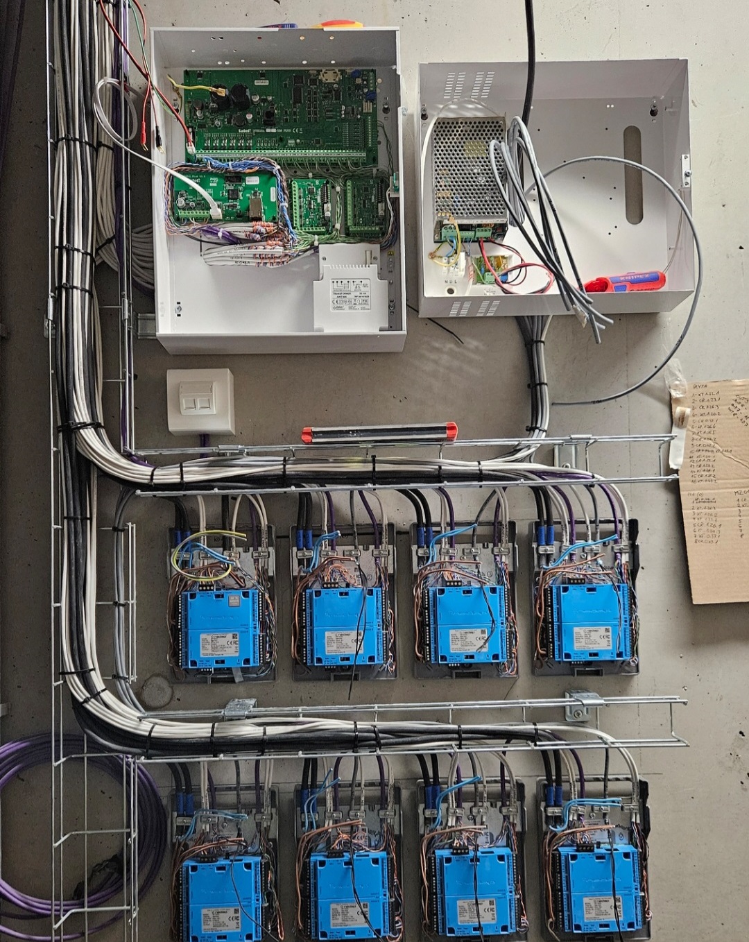 Kompleksowe prace instalacyjne elektryczne i teletechniczne AMFTECH